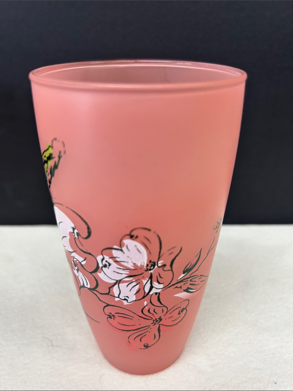 Vintage set of 4 frosted glass “Dogwood Design” 5..5” tumblers by Anchor Hocking - Picture 5 of 16